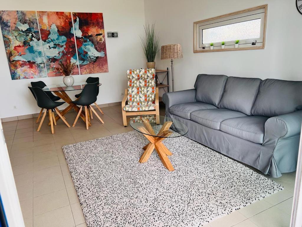 Angies Marina Apartment, Includes 2 Free Passes For The Marina Pool Lagos Exterior foto
