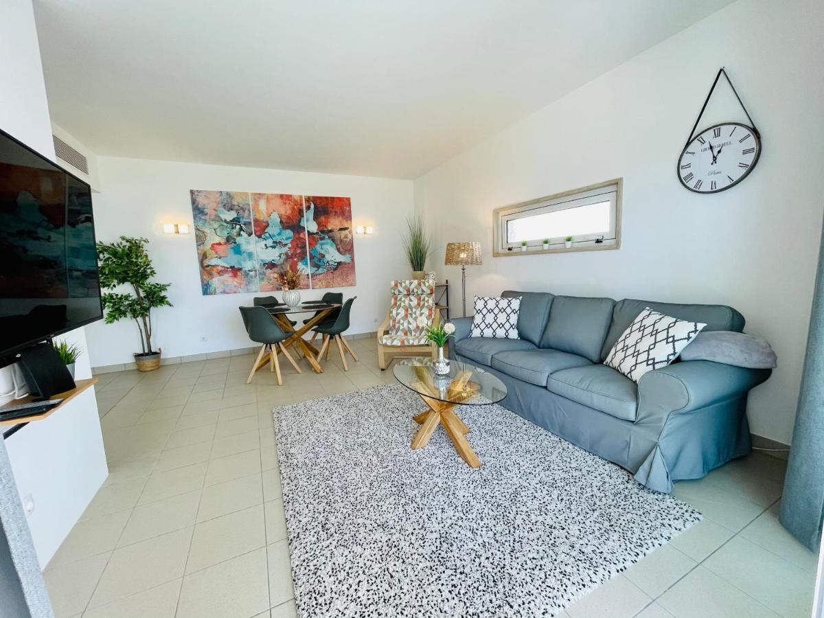 Angies Marina Apartment, Includes 2 Free Passes For The Marina Pool Lagos Exterior foto