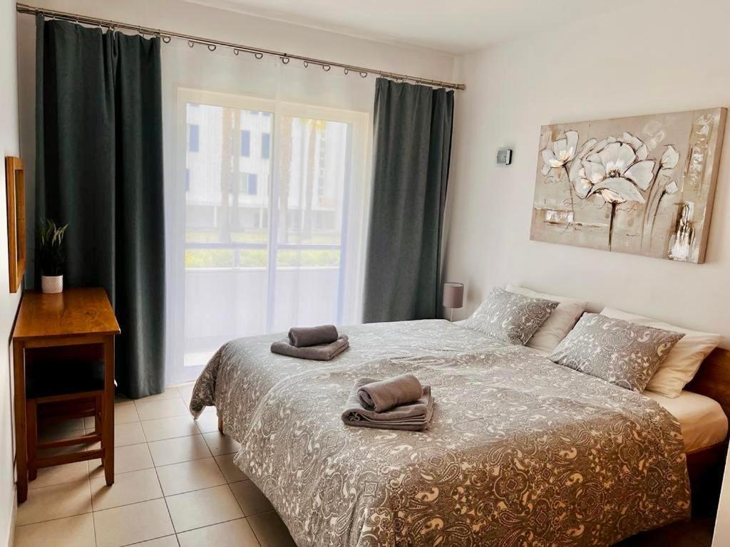 Angies Marina Apartment, Includes 2 Free Passes For The Marina Pool Lagos Exterior foto